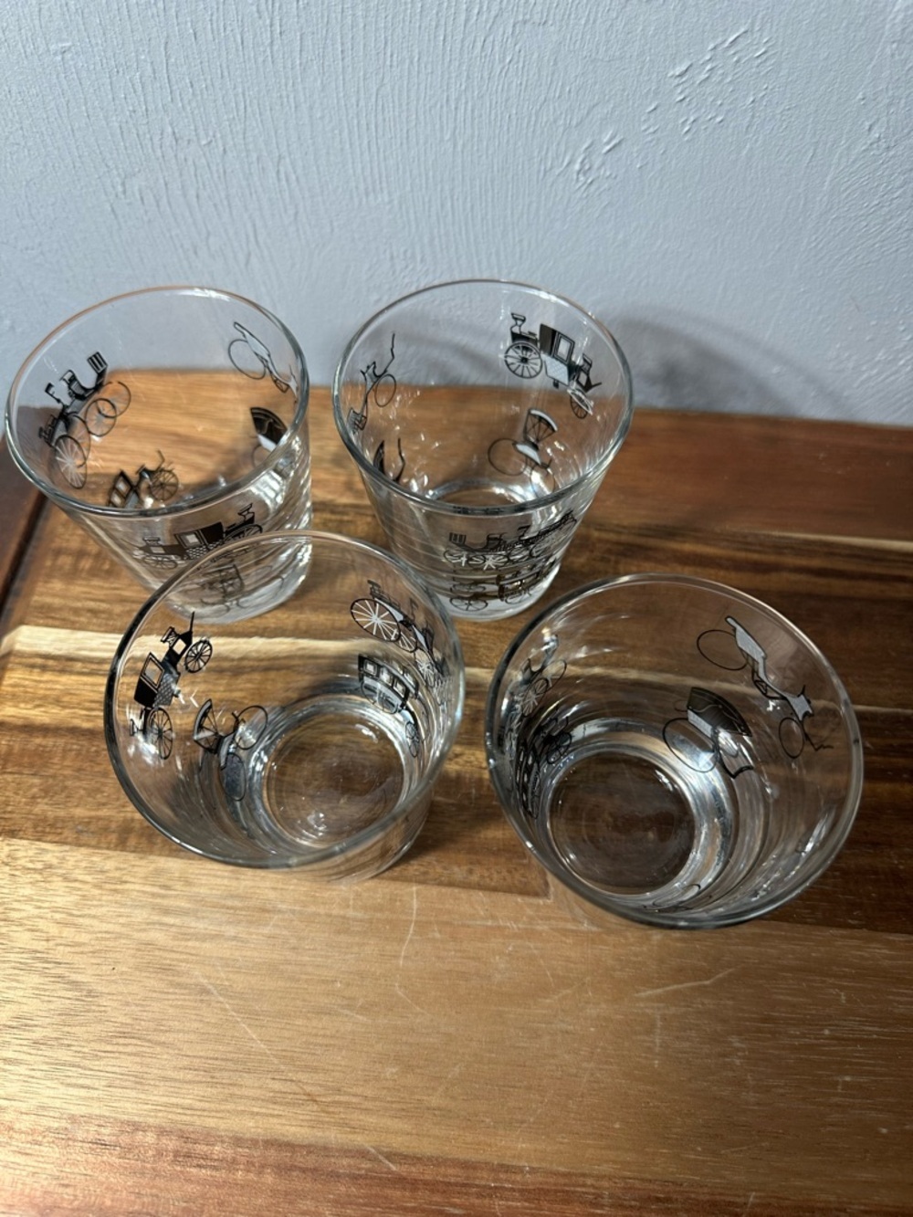 Vintage Libbey Barware Glasses Set of 4 – Mid Century Horse Carriage Design - Picture 5 of 8